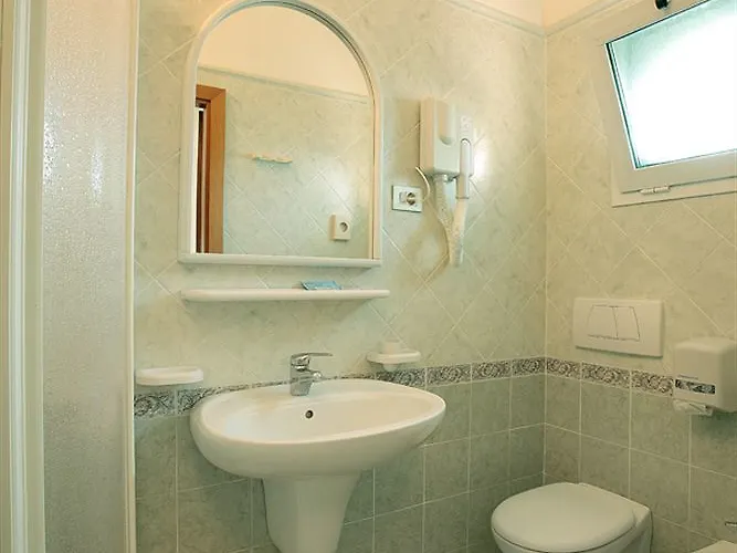 فندق Delle Nazioni 3*