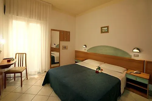 فندق Delle Nazioni 3*